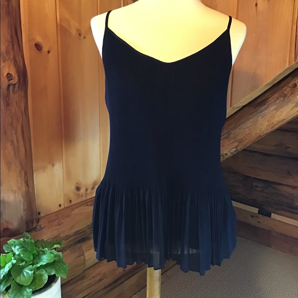 Banana Republic Pleated Tank- Size M